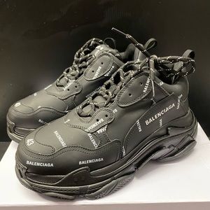 Balenciaga Triple S Tess.S.Gomma BRAND NEW NEVER WORN Size 43 (US 10)